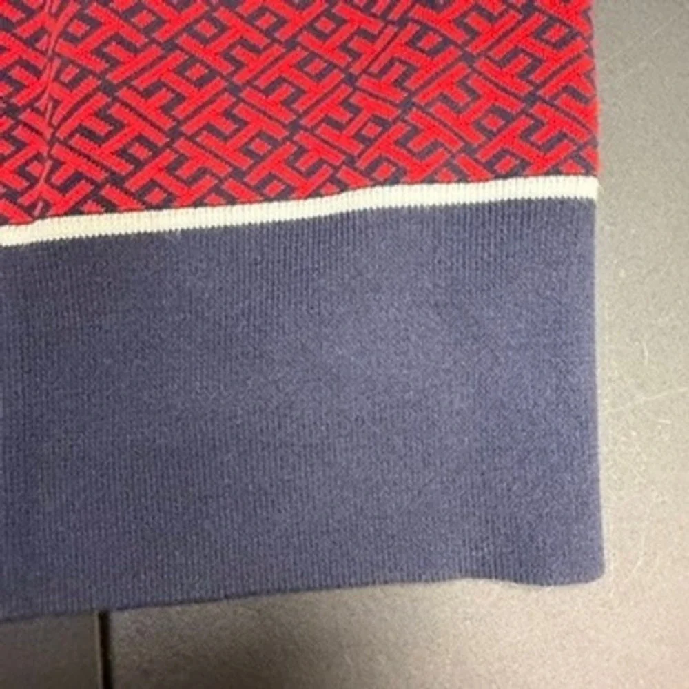 Tommy Hilfiger Knit Polo Top and Skirt Set Red Navy Geometric Preppy‎ Medium